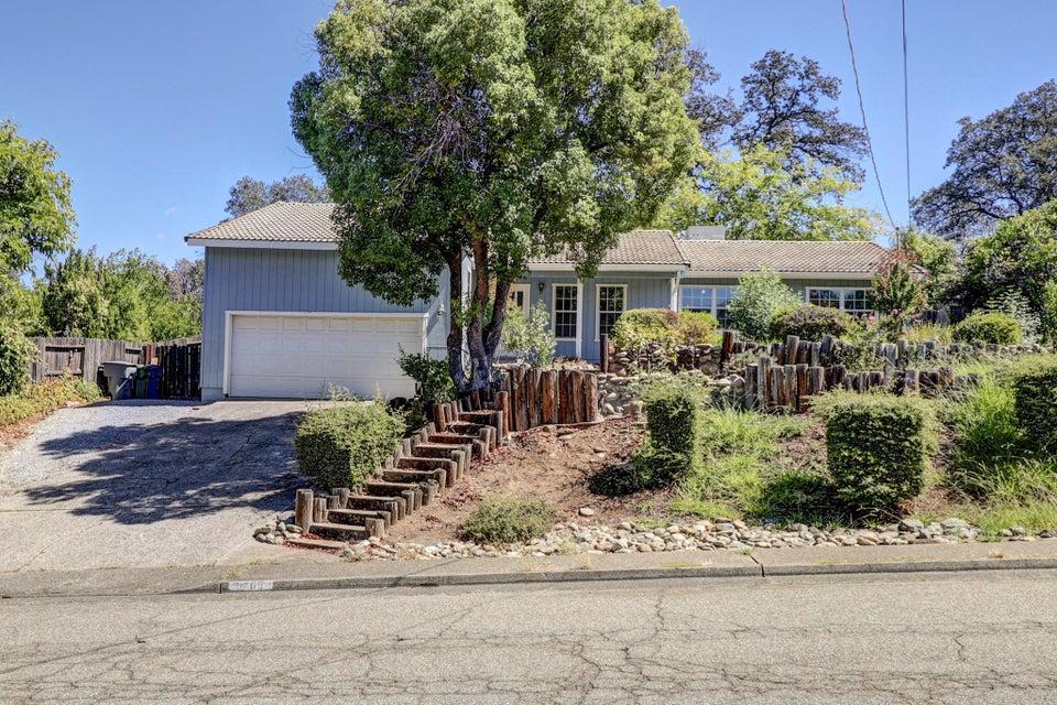 3605 Summit Drive