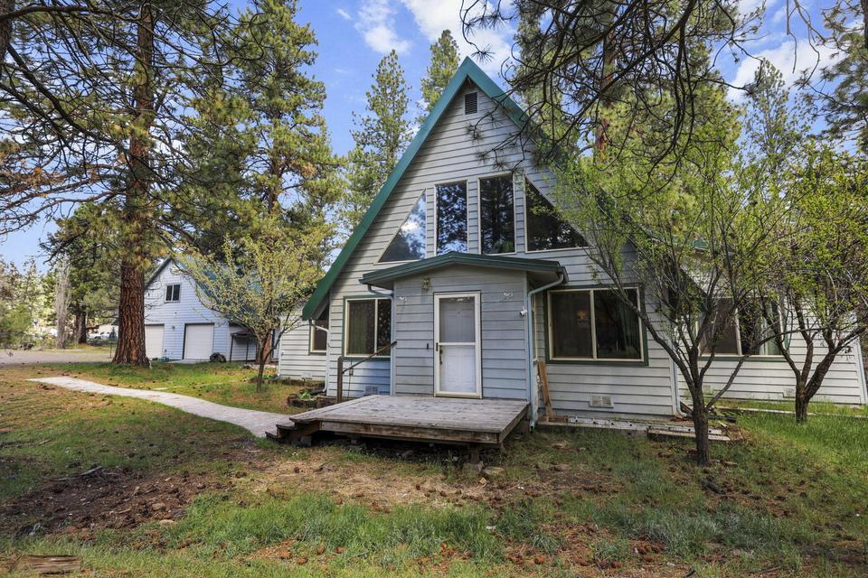 2627 Ponderosa Lane