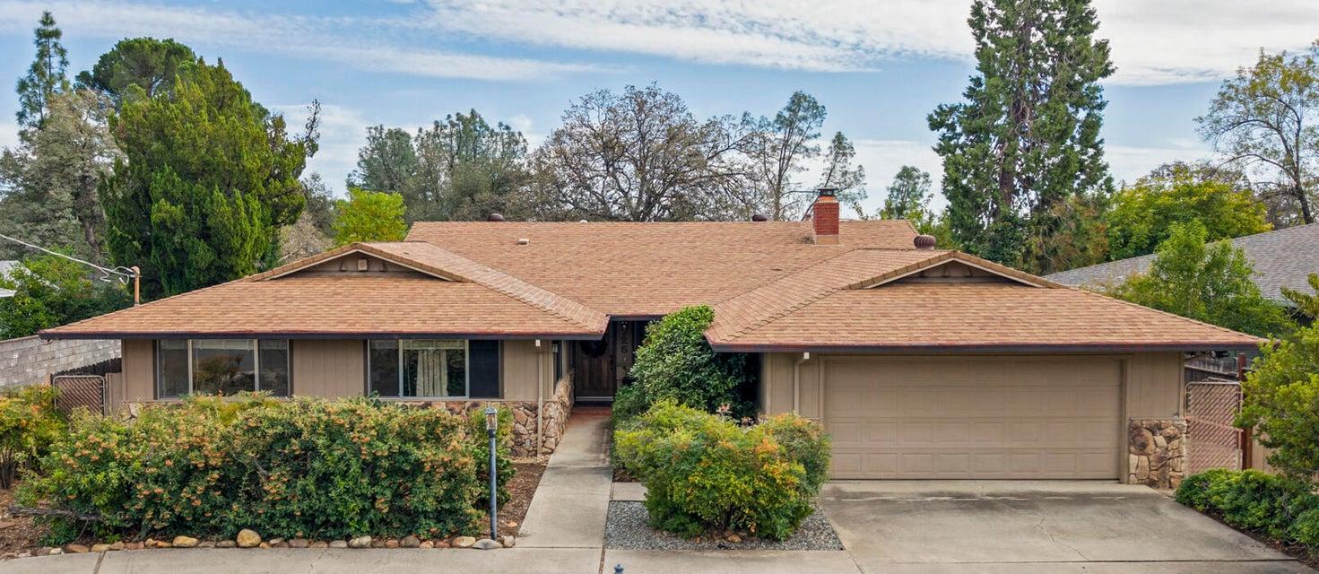 725 Oleta Drive
