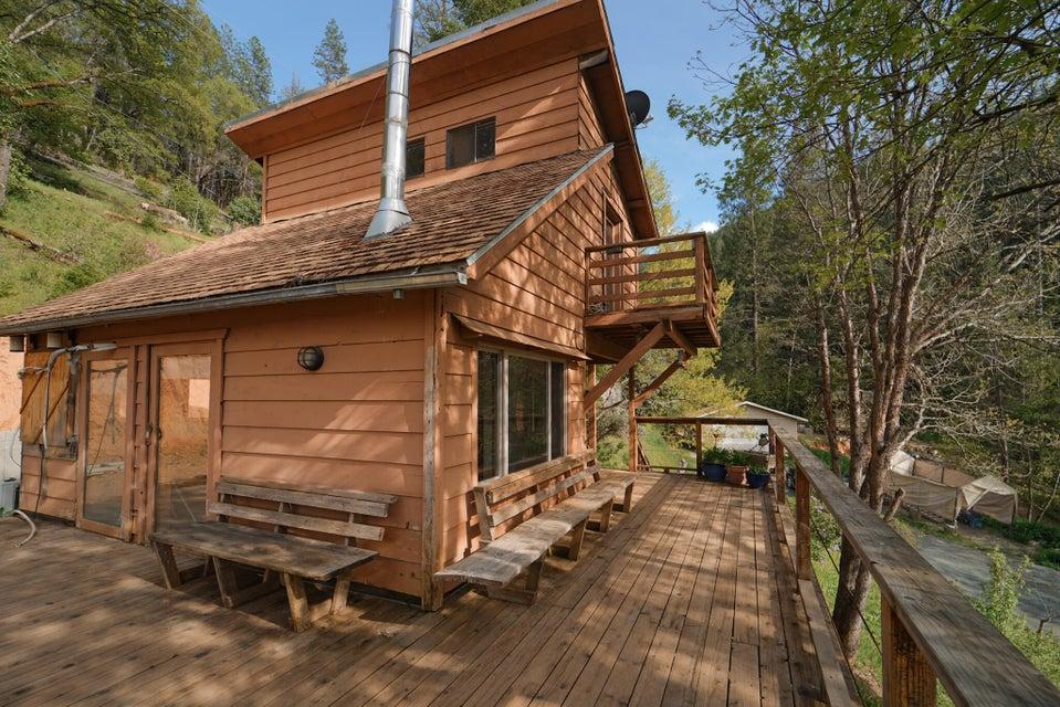 325 Vitzthum Gulch Road