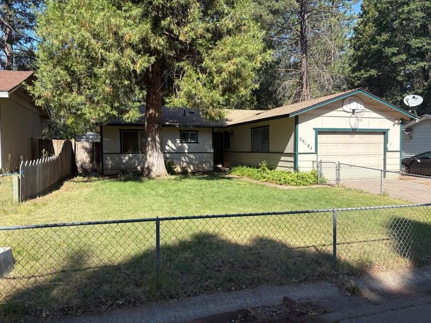 20194 Sugar Pine Street