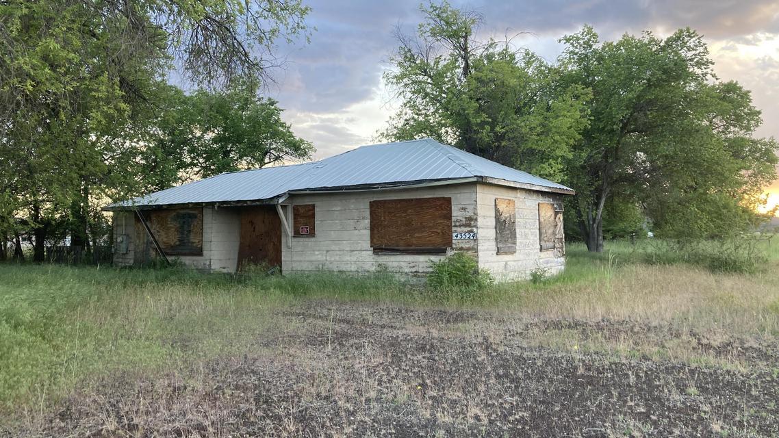 43524 E State Highway 299