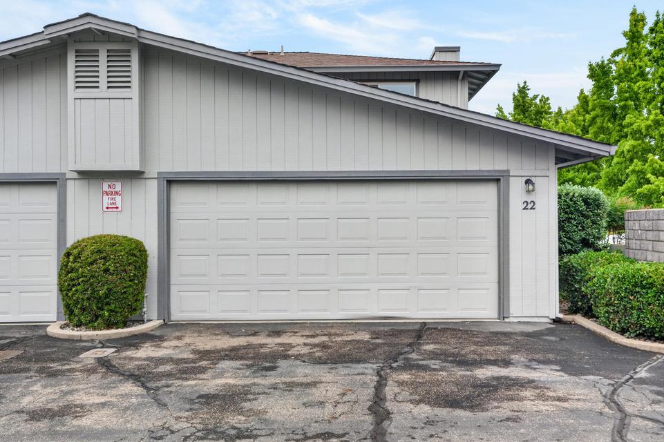 200 Ridgetop Drive, APT 22