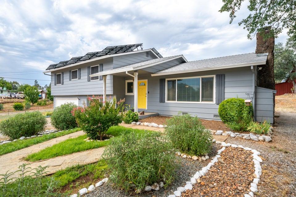 3638 W Anderson Drive
