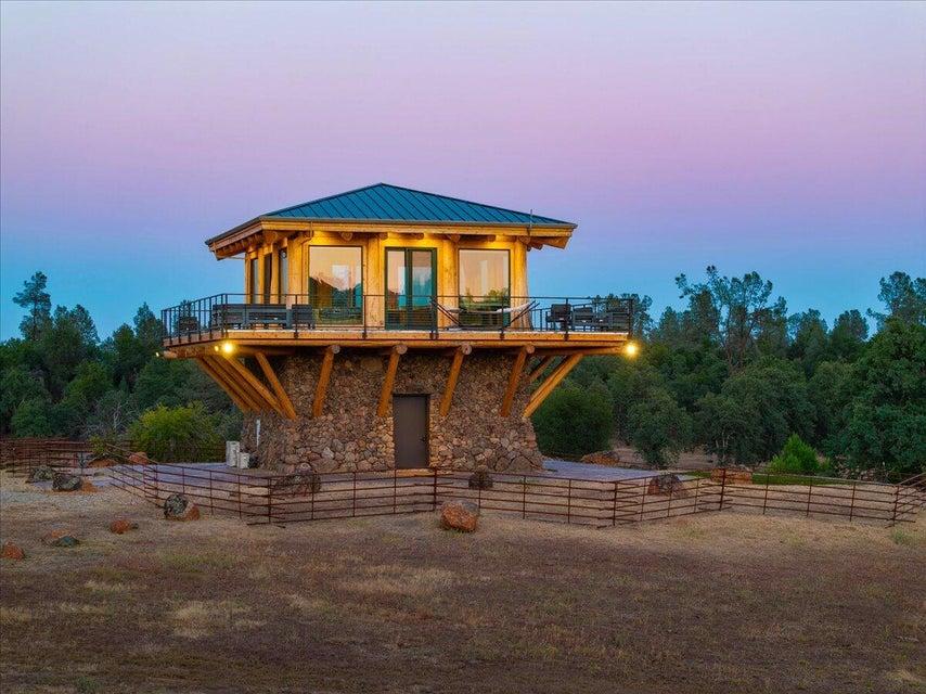 8499 Simmons Road