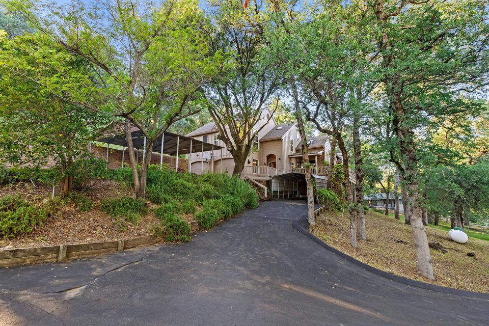 8972 Maynard Road