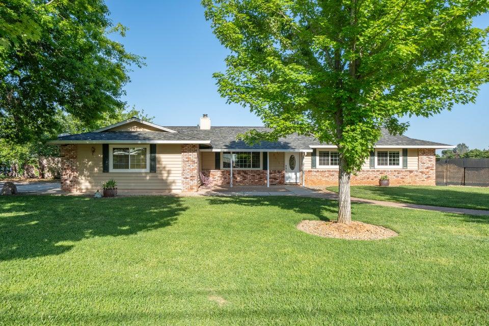 6679 Meadowlark Lane