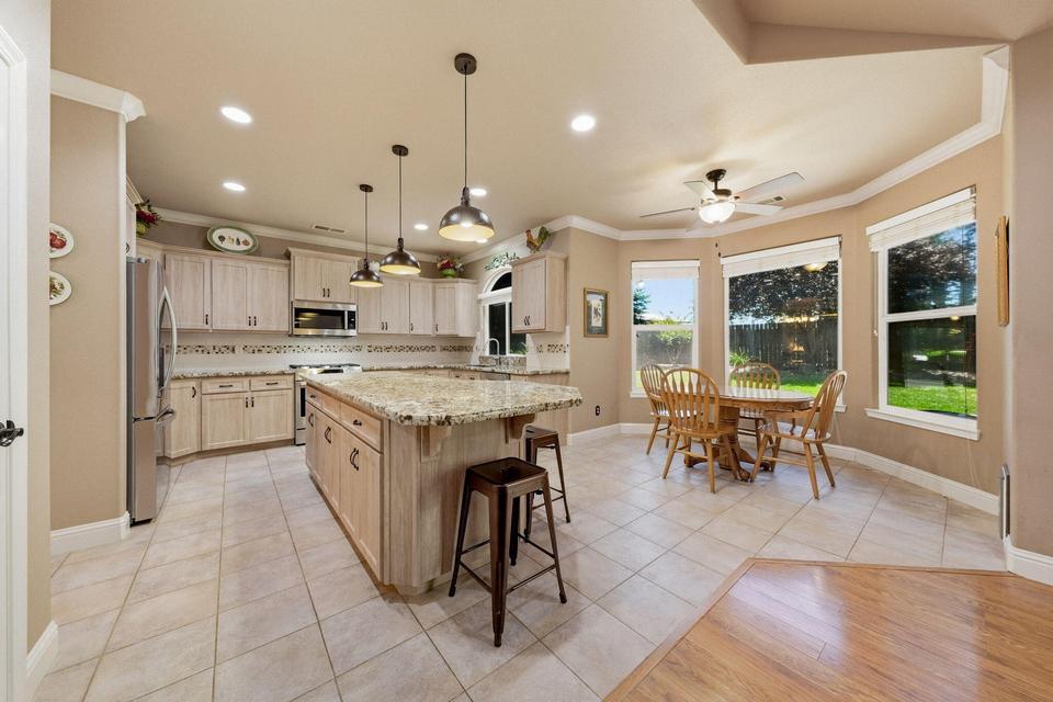 2440 Crescent Moon Court