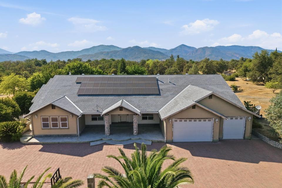 11574 Quartz Hill Road