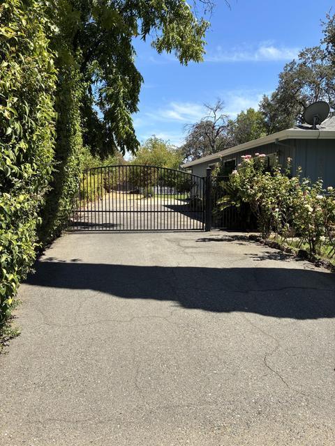 2663 Irwin Road