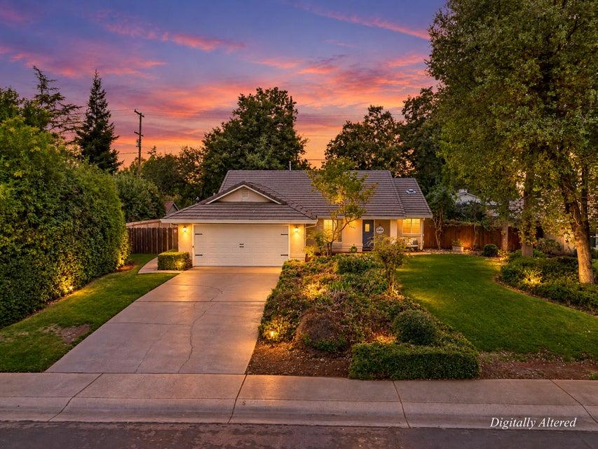 2404 Castlewood Drive