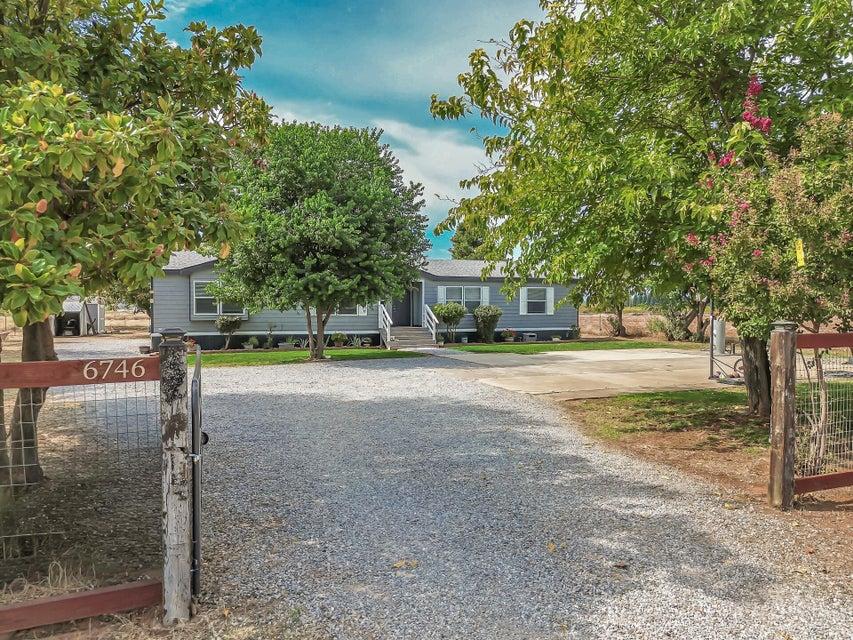 6746 Meadowlark Lane