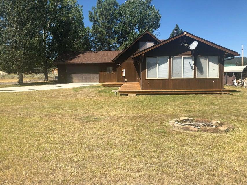 686-985 Cypress Way