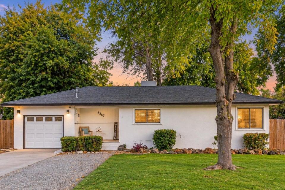3257 E Bailey Drive